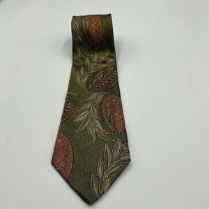 Burberrys of London Silk Tie Green Paisley Floral Pattern Hand Sewn